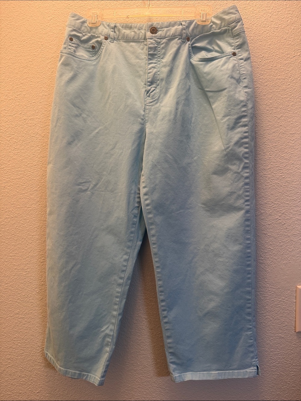 Talbots Light Blue Capris - Picture 1 of 3